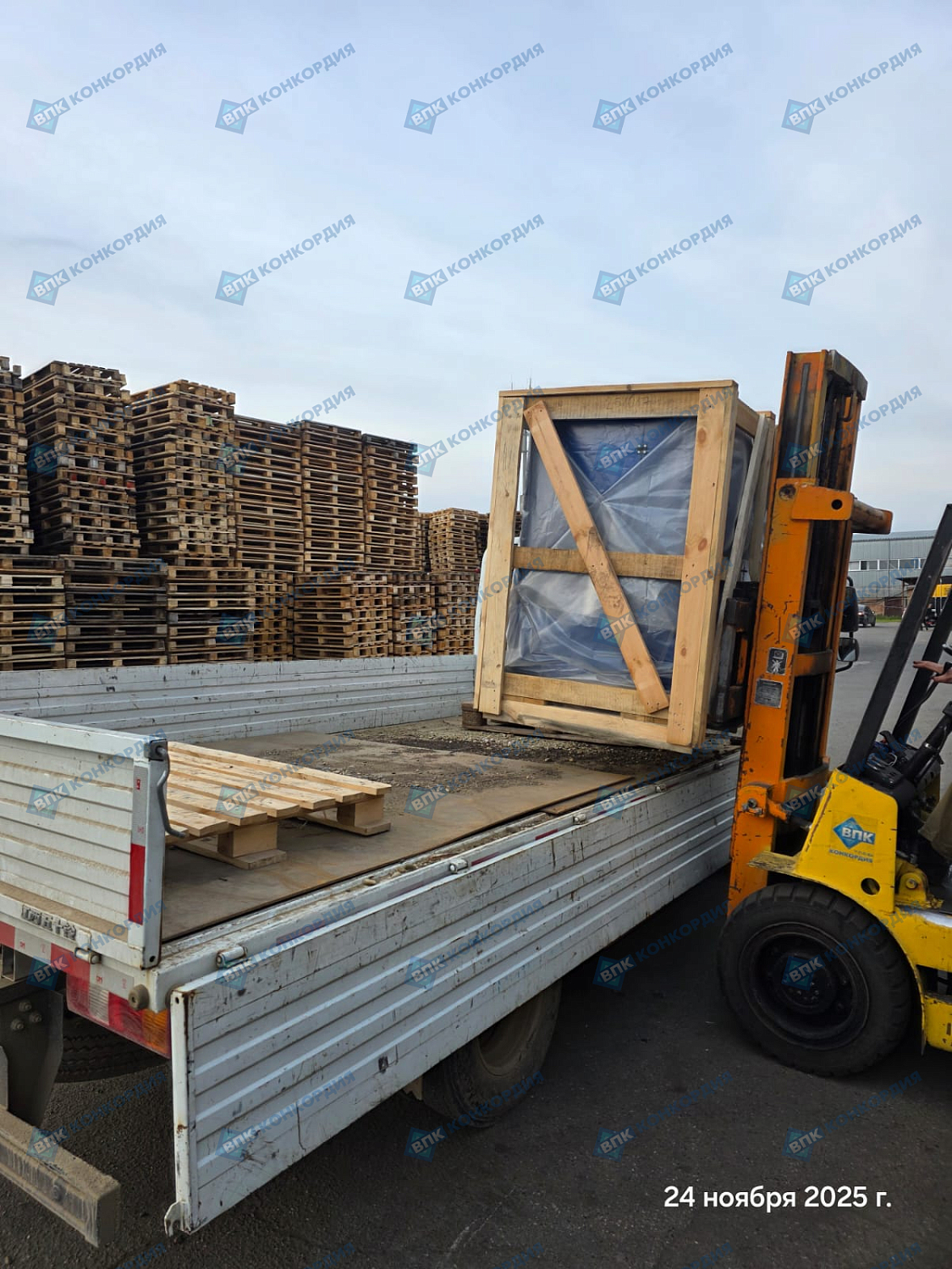 Отгрузка винтового компрессора Zammer SK18,5M-10 в г. Краснодар