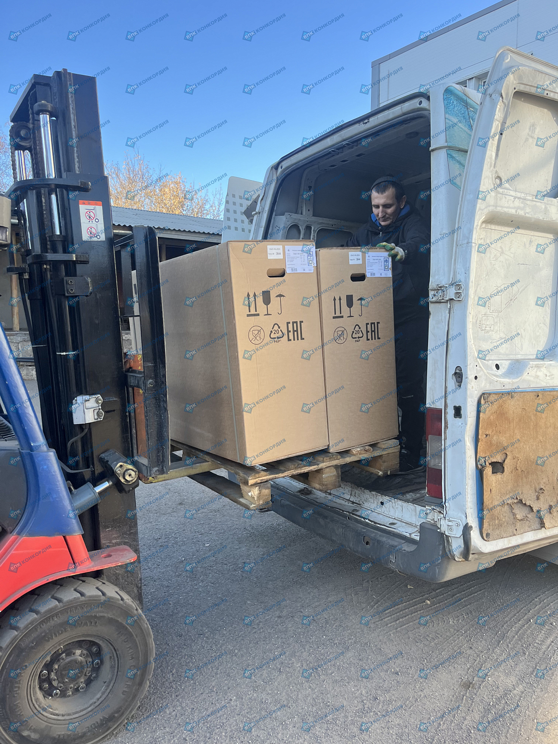 Отгрузка поршневых компрессоров Remeza СБ4/С-100.LB30A в г. Красноярск